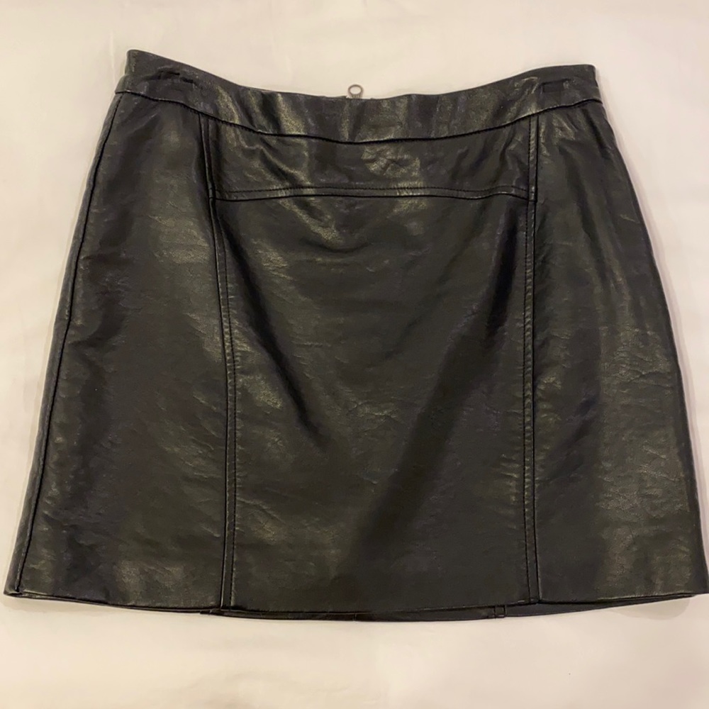 French connection black leather mini skirt